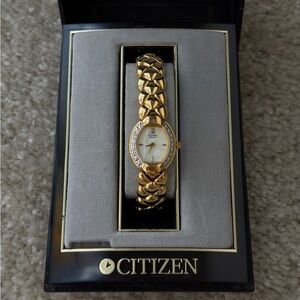 Elegant Vintage Citizen Gold Women's Watch